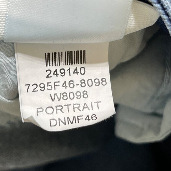 Paige Shelby Slim Crop Flare Portrait Size 30 Stretch NO Distressing - Picture 4 of 6